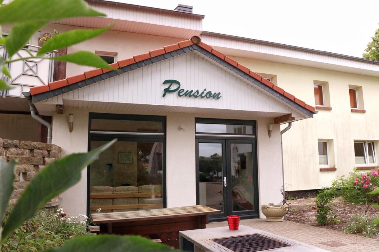 Pension  Zu den Linden Trin Trinwillershagen Exterior foto